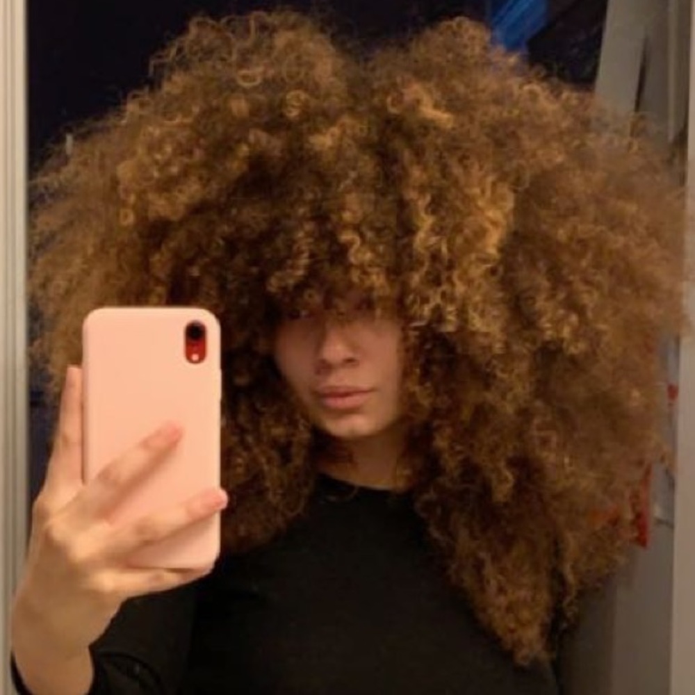 Meet your Posher, Briana